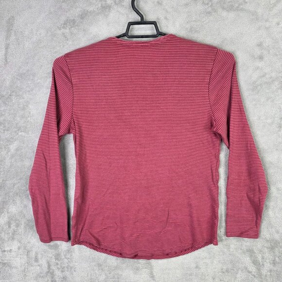 Womens Coldwater Creek Red Textured Top 1/4 Button Long Sleeve Cotton Size M - Picture 4 of 7